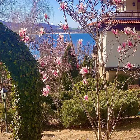 Summer Breeze Park Apartment, Santa Marina Village, Sosopol
